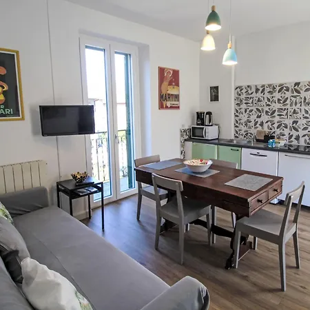 Apartment Giardino Del Bosso-5 By Interhome
