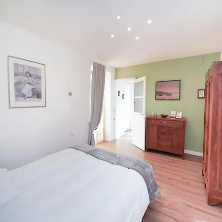 Tiffany By Interhome 公寓